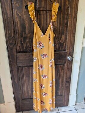 Floral Open Back Maxi